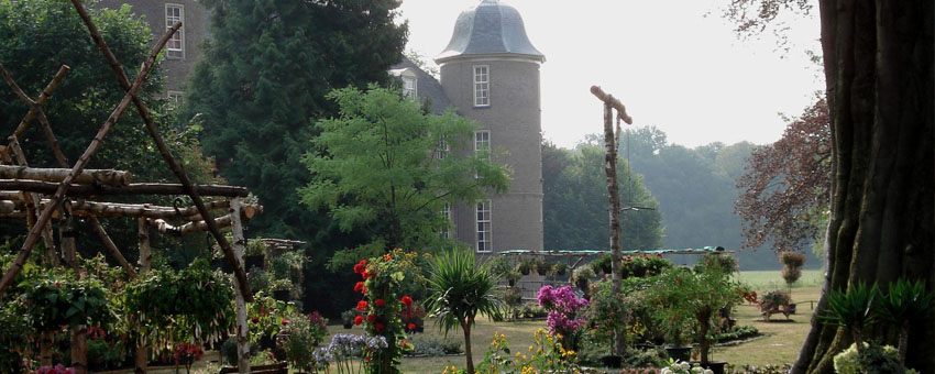 Bloemenexpositie bij kasteel de slangenburg