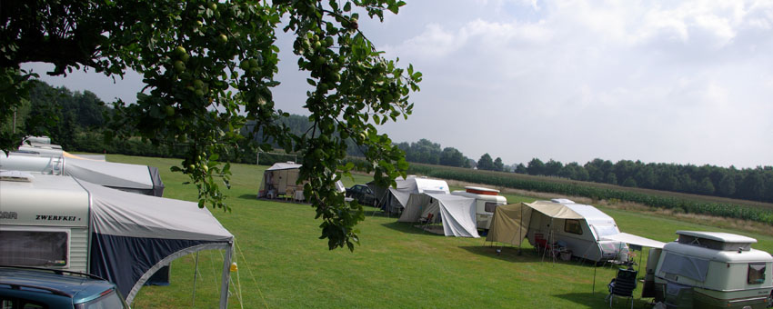 Kampeerterrein met voetbalveld